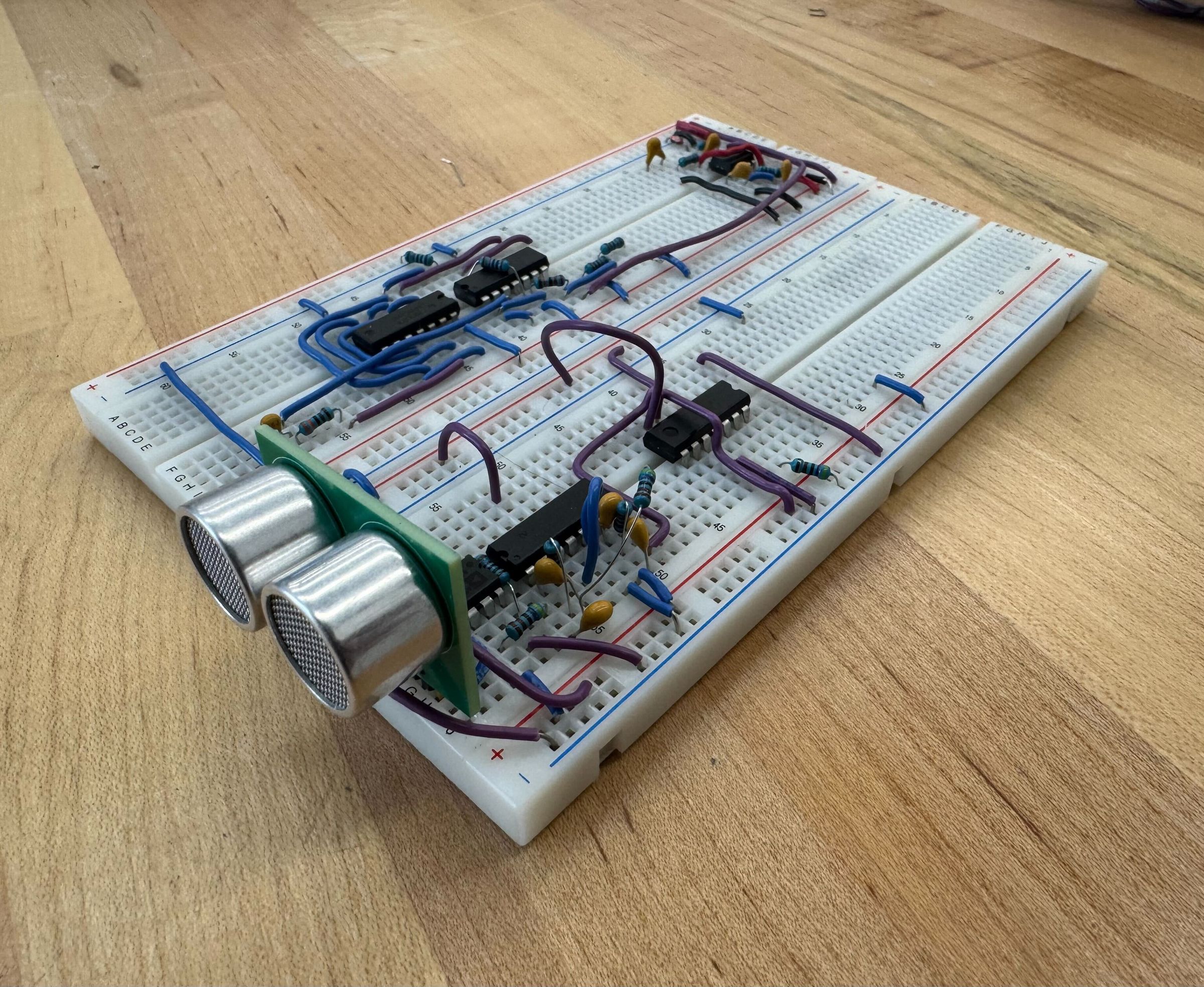Analog ultrasound Doppler detector built on breadboards